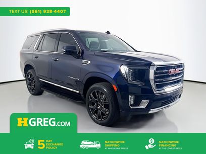 Used 2024 GMC Yukon SLT w/ SLT Luxury Package
