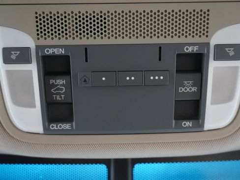 Used 2013 Acura RDX FWD image 23