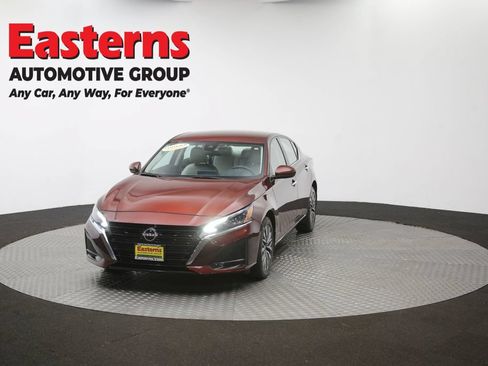 Used 2023 Nissan Altima 2.5 SV AWD/4WD image 53
