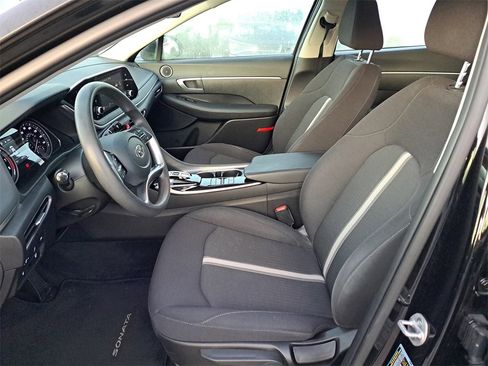 Used 2023 Hyundai Sonata SE image 14