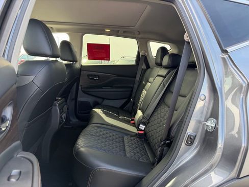 Used 2024 Nissan Murano Platinum w/ Cargo Package AWD/4WD image 17