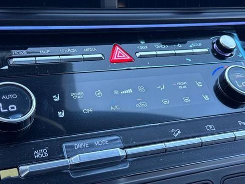 New 2025 Hyundai Santa Fe Calligraphy image 18