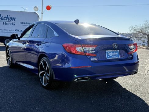 Used 2018 Honda Accord Sport image 7