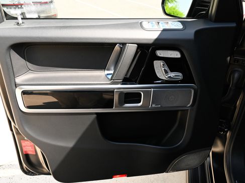 Used 2025 Mercedes-Benz G 550 image 19