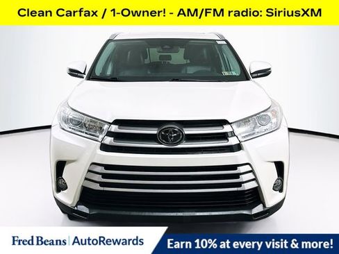 Used 2019 Toyota Highlander XLE image 2