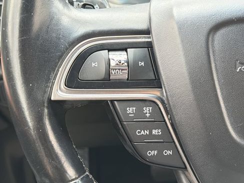 Used 2019 Lincoln Nautilus Reserve AWD/4WD image 21