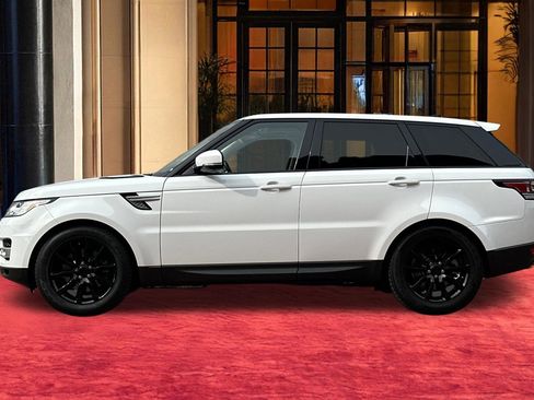 Used 2017 Land Rover Range Rover Sport HSE image 3