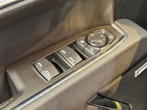 New 2026 GMC Sierra 1500 SLT w/ SLT Premium Plus Package image 39