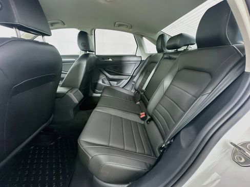 Used 2023 Volkswagen Jetta SE FWD image 25