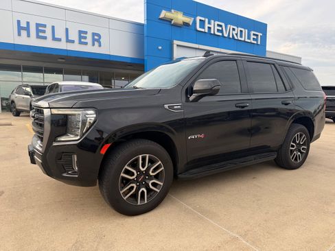 Used 2023 GMC Yukon AT4 AWD/4WD image 3