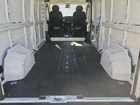 Used 2021 RAM ProMaster 2500 image 6