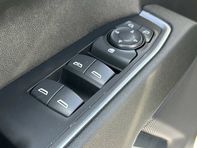 Used 2023 Chevrolet Silverado 1500 RST w/ Z71 Off-Road Package AWD/4WD image 29