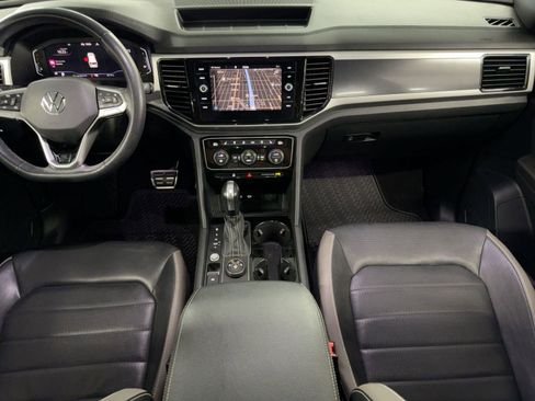 Used 2022 Volkswagen Atlas Cross Sport SEL Premium R-Line image 28