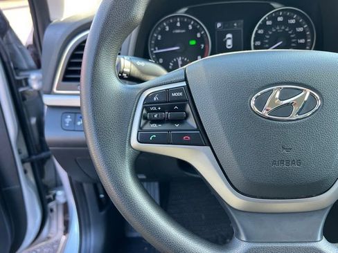 Used 2018 Hyundai Elantra SEL w/ Cargo Package image 24