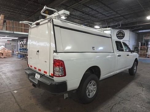 Used 2023 RAM 3500 Tradesman w/ Convenience Group image 5