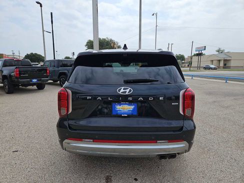 Used 2024 Hyundai Palisade Calligraphy AWD/4WD image 7
