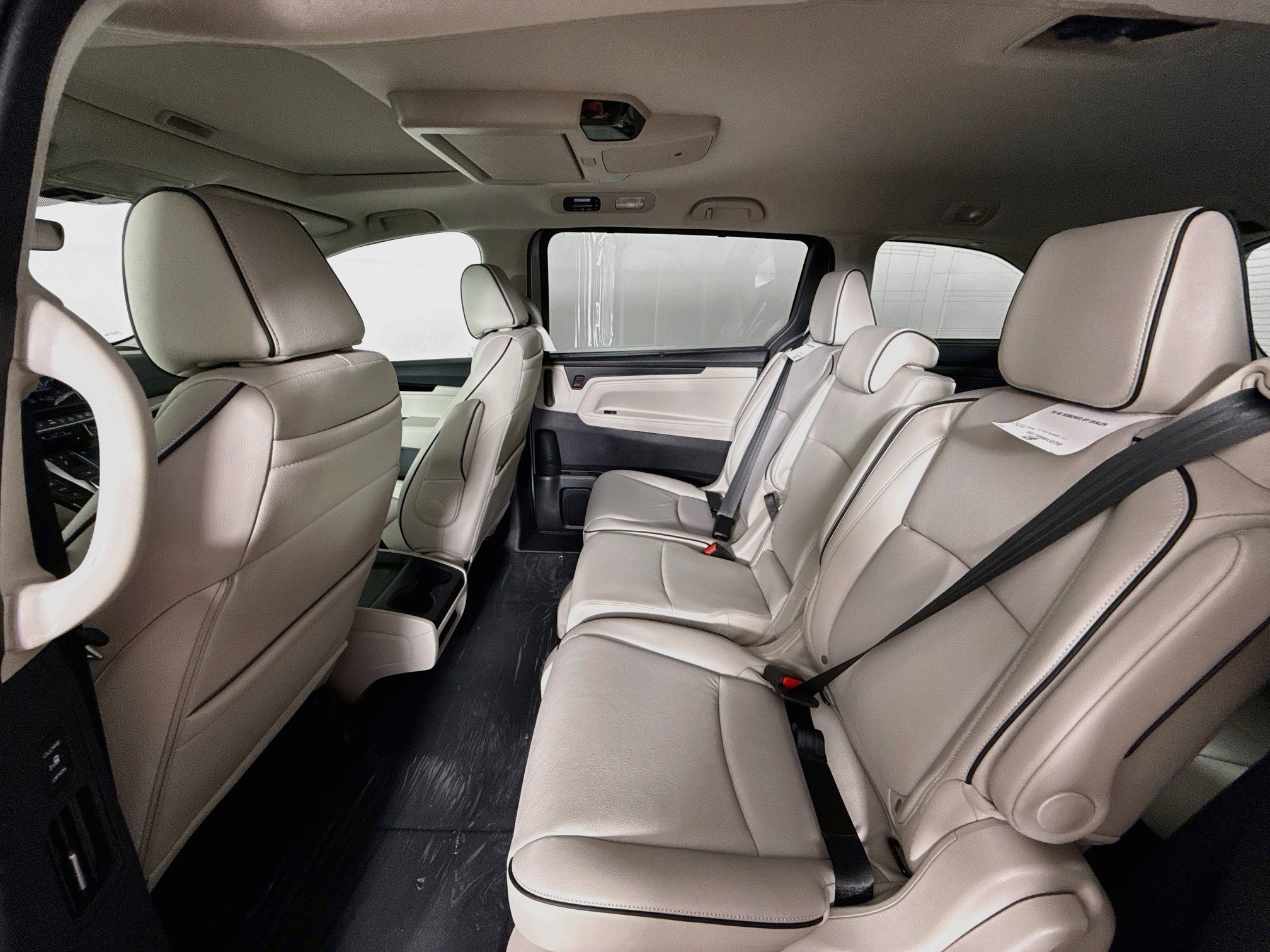 New 2027 Honda Odyssey Touring image 30