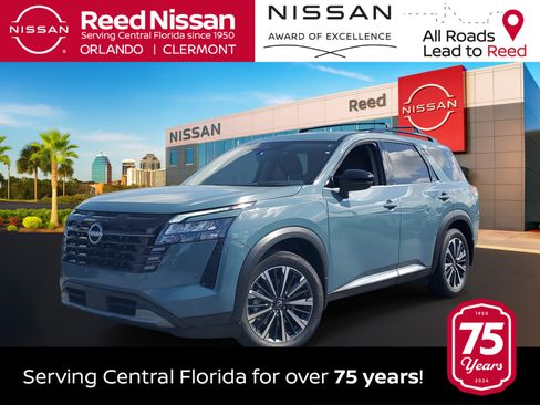 New 2026 Nissan Pathfinder Platinum image 1