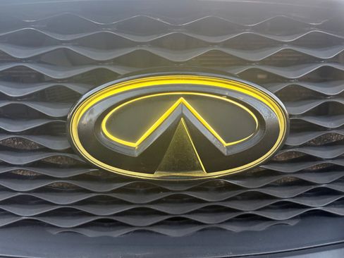 Used 2018 INFINITI Q50 Luxe w/ Essential Package (3.0T Luxe) AWD/4WD image 29