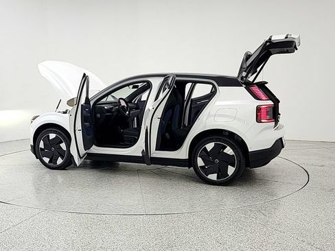 New 2026 Volvo EX30 Ultra w/ Protection Package Premier AWD/4WD image 12
