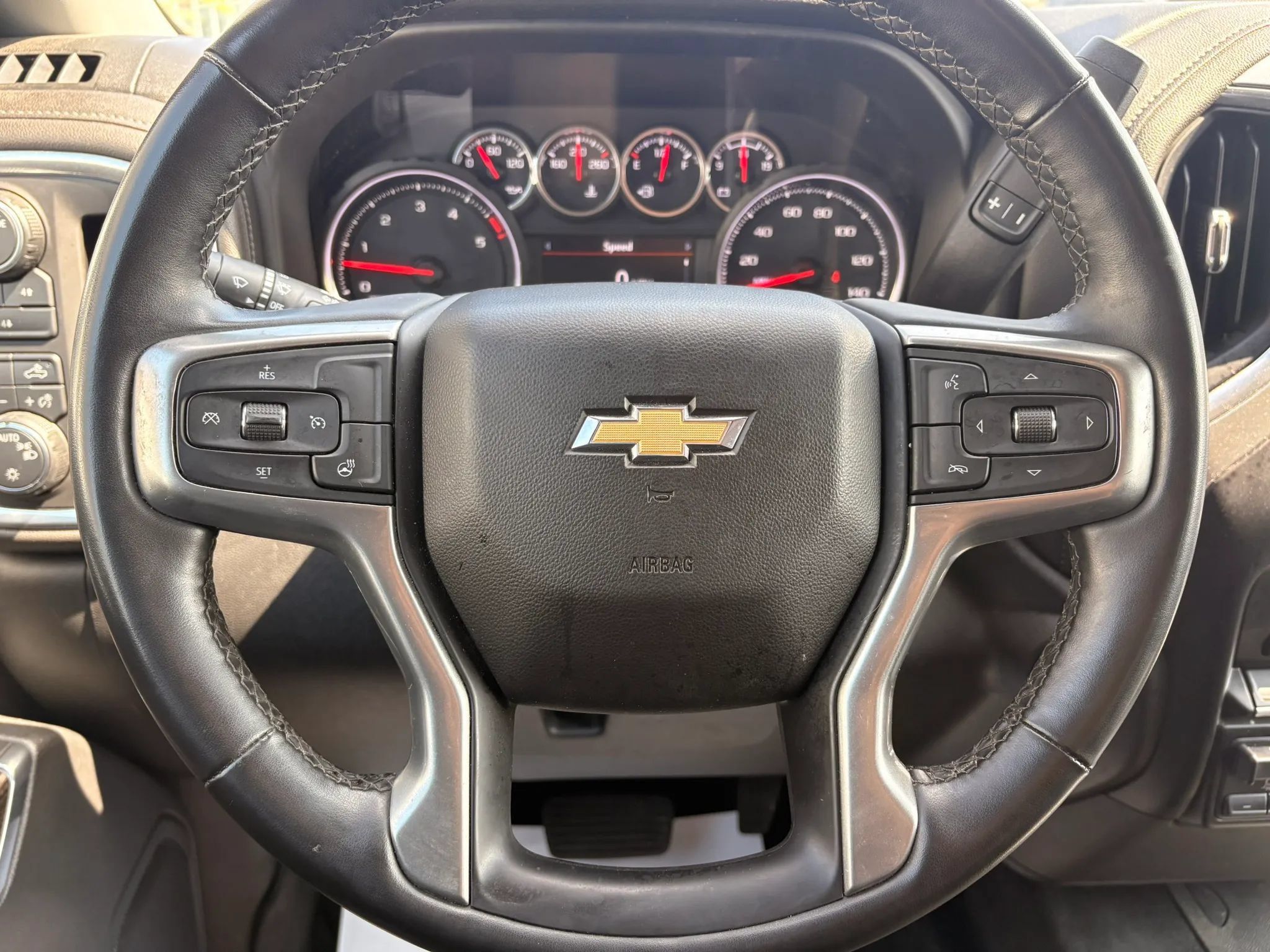 Used 2023 Chevrolet Silverado 2500 LT w/ Convenience Package AWD/4WD image 19