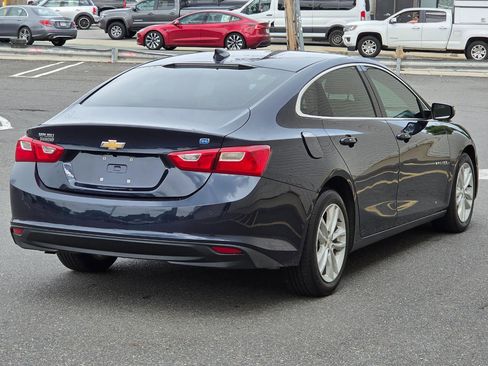 Used 2018 Chevrolet Malibu Hybrid w/ Driver Confidence Package FWD image 7