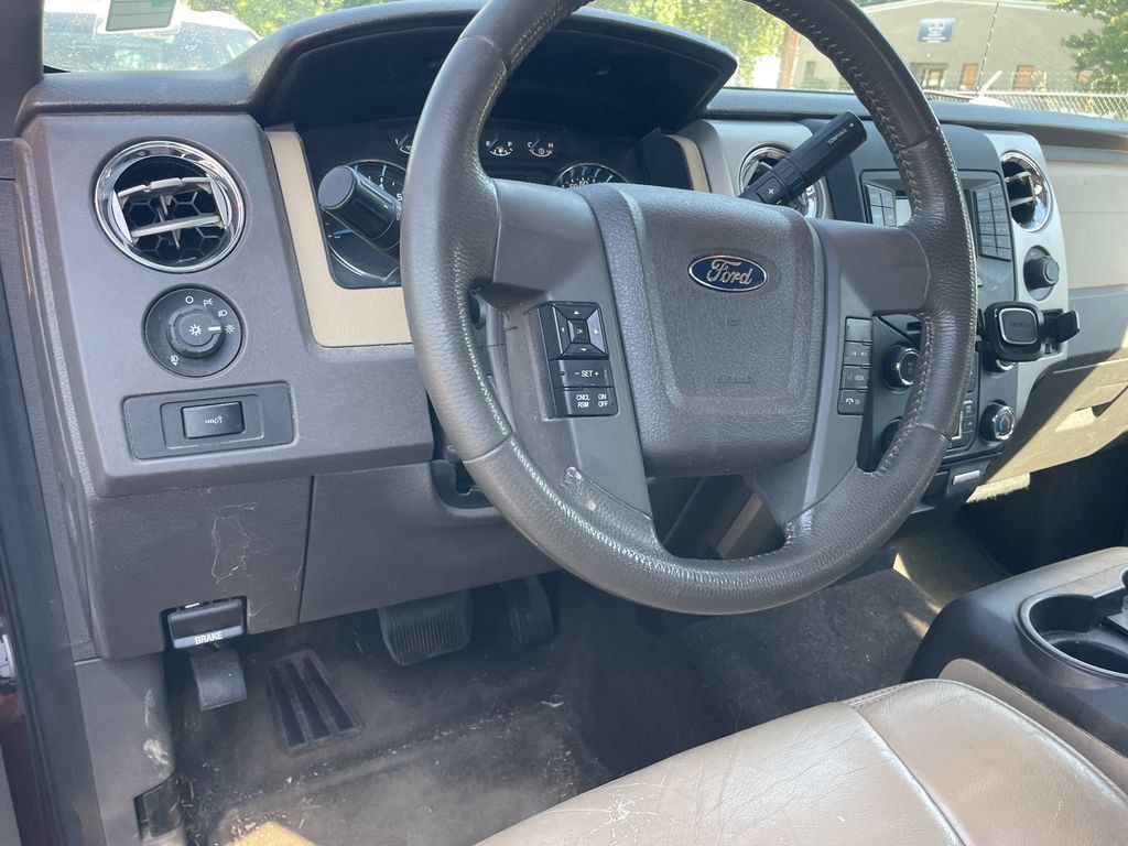 Used 2014 Ford F150 XLT w/ Equipment Group 302A Luxury RWD image 8