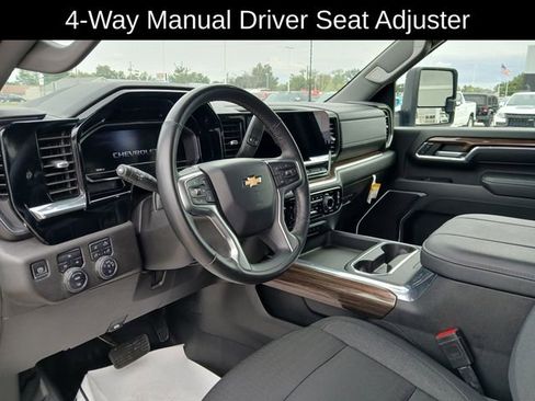 Certified 2024 Chevrolet Silverado 3500 LT w/ Convenience Package image 10