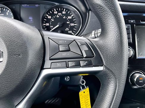 Used 2020 Nissan Rogue S AWD/4WD image 25