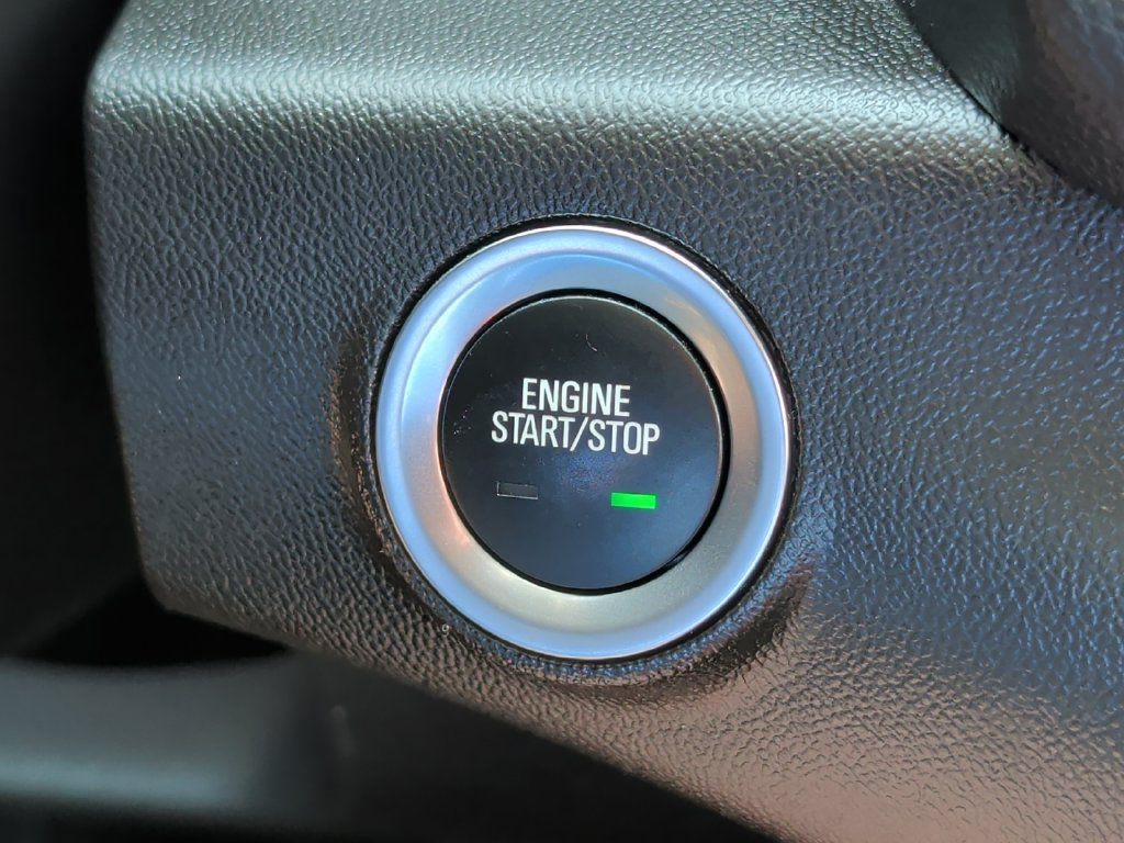 Used 2024 GMC Terrain SLT AWD/4WD image 26