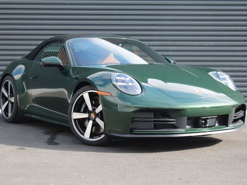 New 2026 Porsche 911 Carrera 4S image 7
