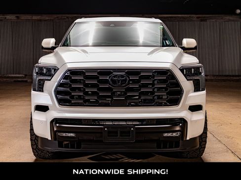 Used 2024 Toyota Sequoia Platinum image 4