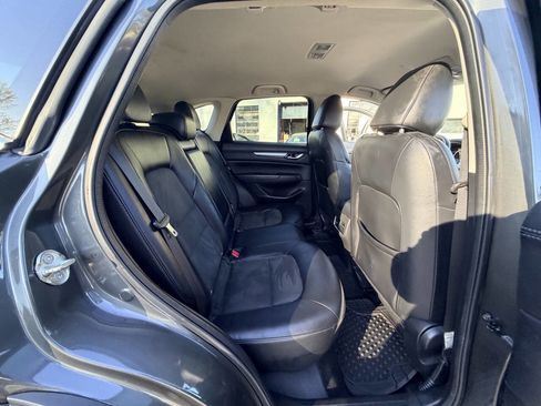 Used 2017 MAZDA CX-5 Touring image 18