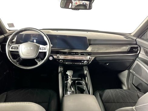Used 2025 Kia Telluride AWD image 12