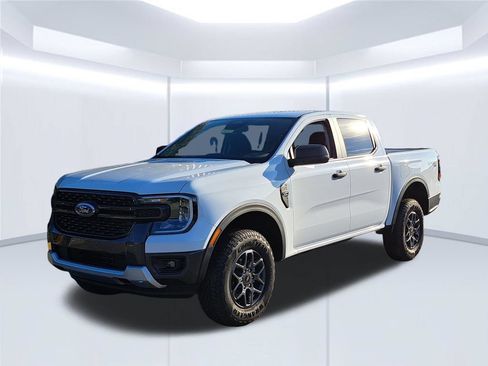 New 2026 Ford Ranger XLT w/ Trailer Tow Package AWD/4WD image 3