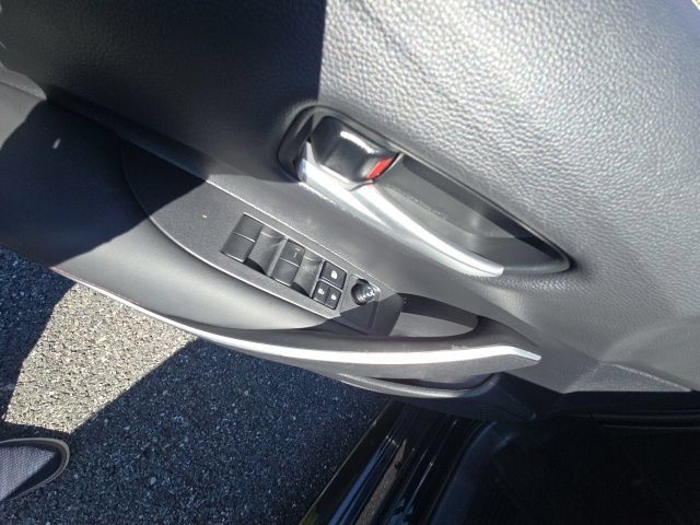 Used 2024 Toyota Corolla SE FWD image 19