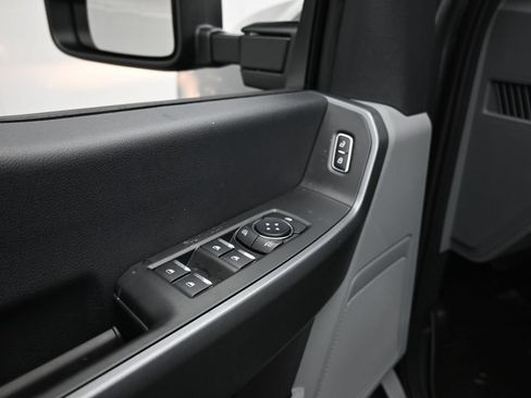 New 2026 Ford F250 XLT w/ FX4 Off-Road Package image 10