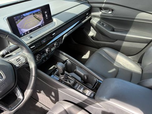 Used 2024 Honda Accord EX-L image 18