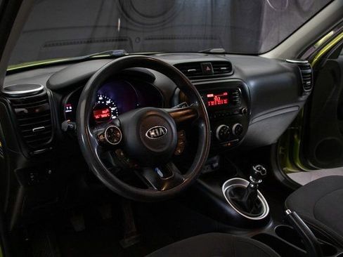 Used 2014 Kia Soul Base image 22