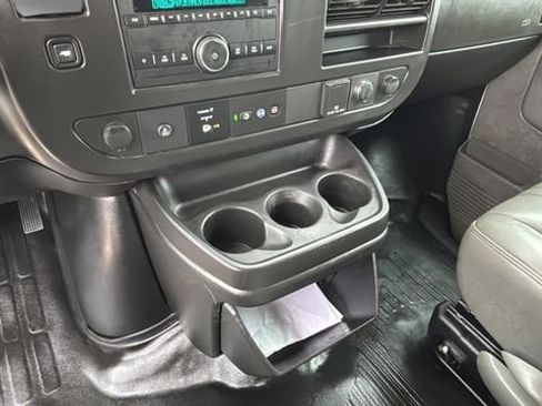 Used 2022 Chevrolet Express 2500 Work Van w/ Driver Convenience Package image 13