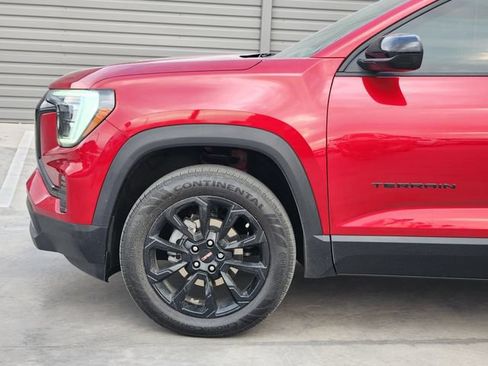Used 2026 GMC Terrain Elevation w/ Black Edition FWD image 8