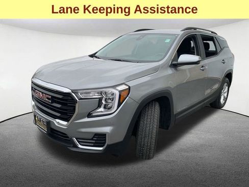 Used 2023 GMC Terrain SLE w/ Driver Convenience Package AWD/4WD image 5
