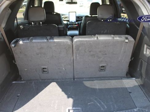 Used 2023 Ford Explorer ST w/ Equipment Group 401A AWD/4WD image 10