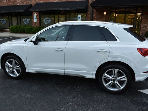 Used 2021 Audi Q3 2.0T Premium w/ Convenience Package AWD/4WD image 44
