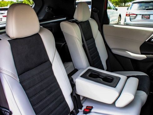 New 2025 Mitsubishi Outlander SE AWD/4WD image 40