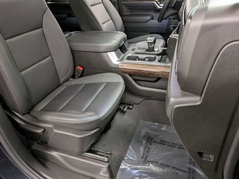 Used 2024 GMC Sierra 1500 Elevation w/ Elevation Premium Package image 29