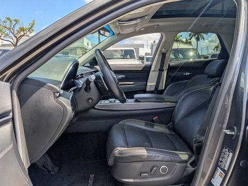 Used 2022 Genesis GV70 2.5T w/ Advanced Package AWD/4WD image 9