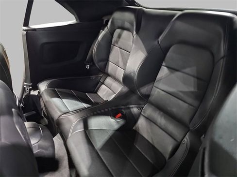 Used 2022 Ford Mustang Premium image 13