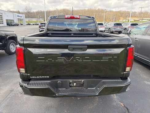 Used 2023 Chevrolet Colorado W/T image 5