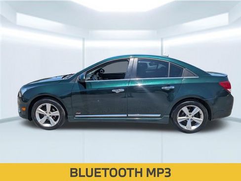 Used 2014 Chevrolet Cruze LT w/ RS Package FWD image 2